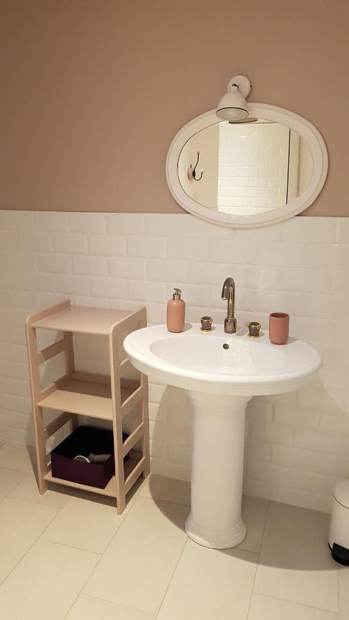 Les Chambres De Marthe Mesnay Bagian luar foto